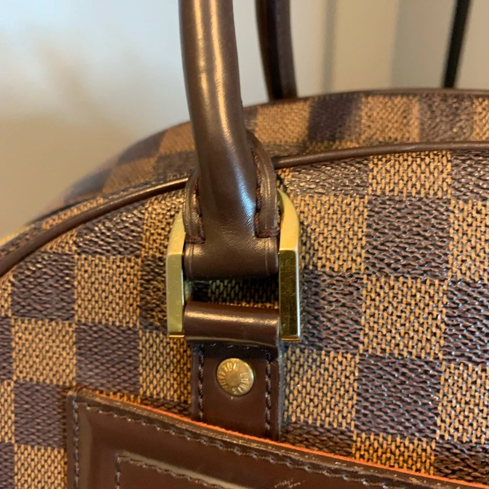 Louis Vuitton Nolita Damier Ebene Bag, great Preloved condition with wallet - Picture 15 of 17